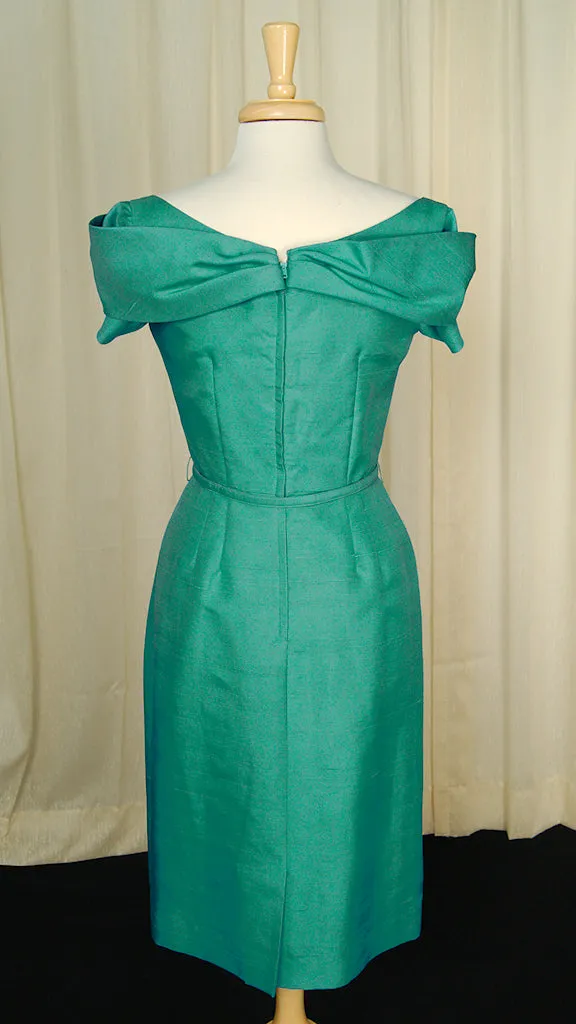 1950s Sexy Teal Wiggle Dress