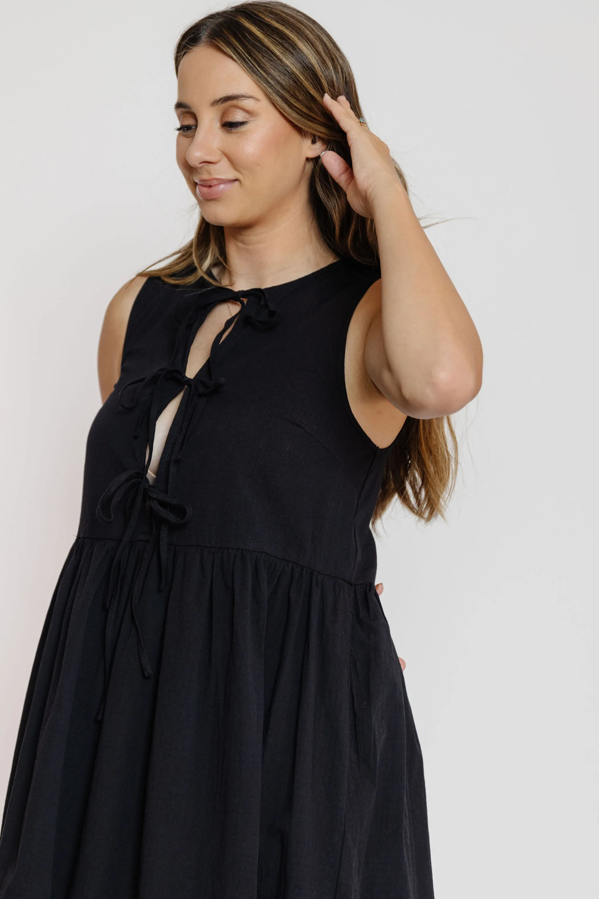 Sun Valley Dress in Black