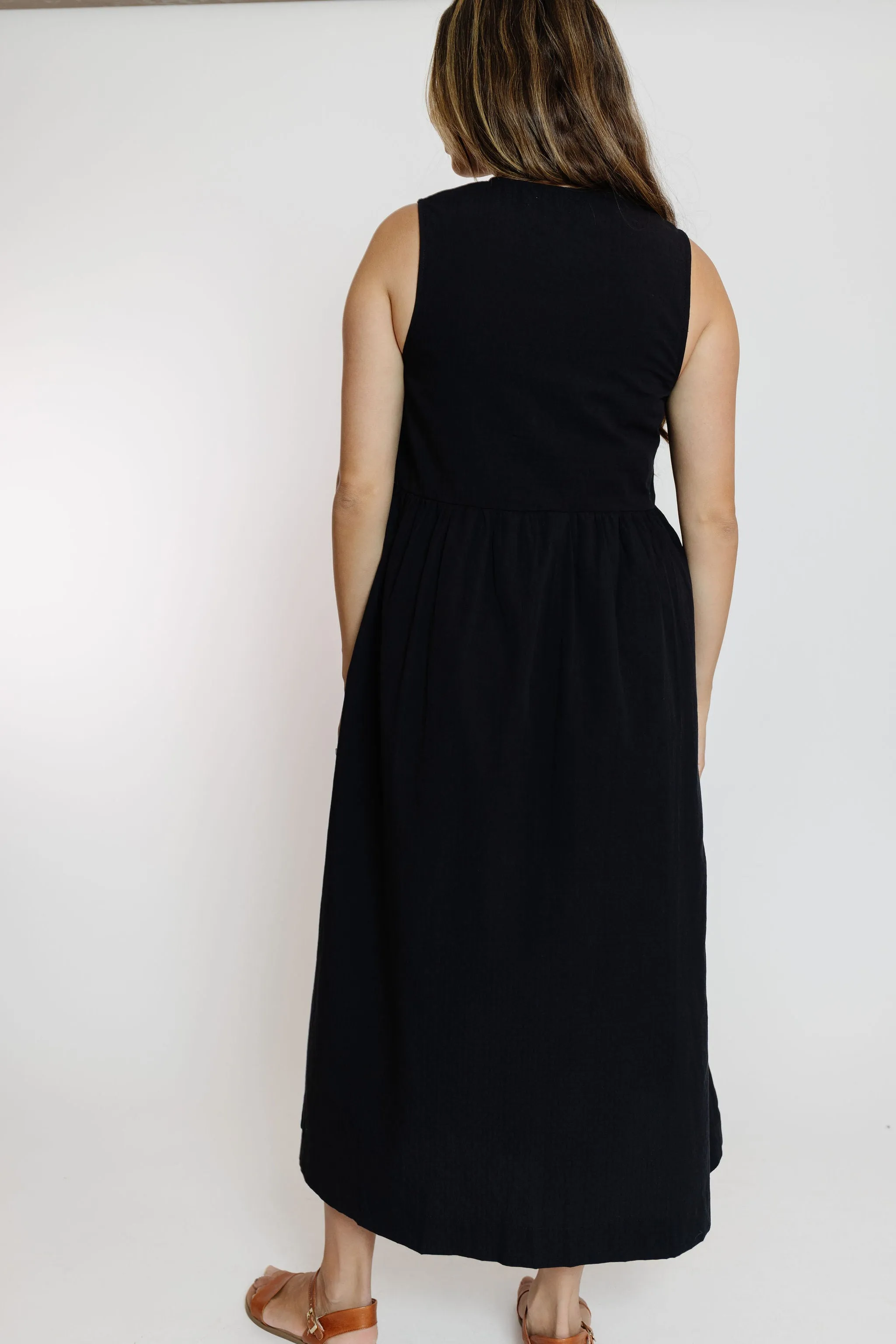 Sun Valley Dress in Black